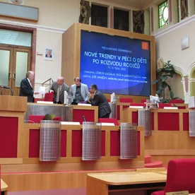 Príprava na začiatok konferencie Príprava na začiatok konferencie